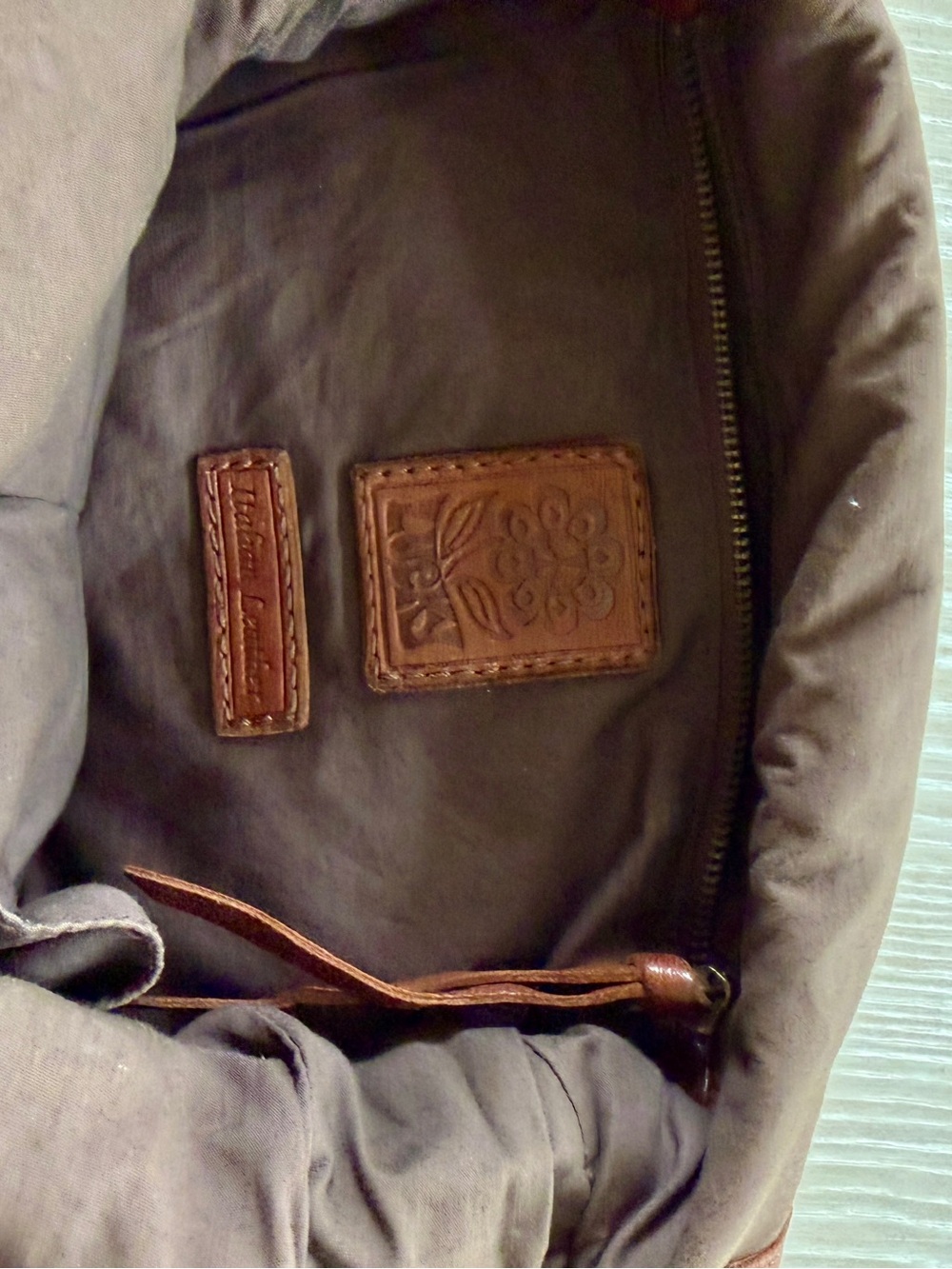 Lucky Brand Abbey Road Brown Leather Crossbody Tote - Distressed Finish - Picture 10 of 14